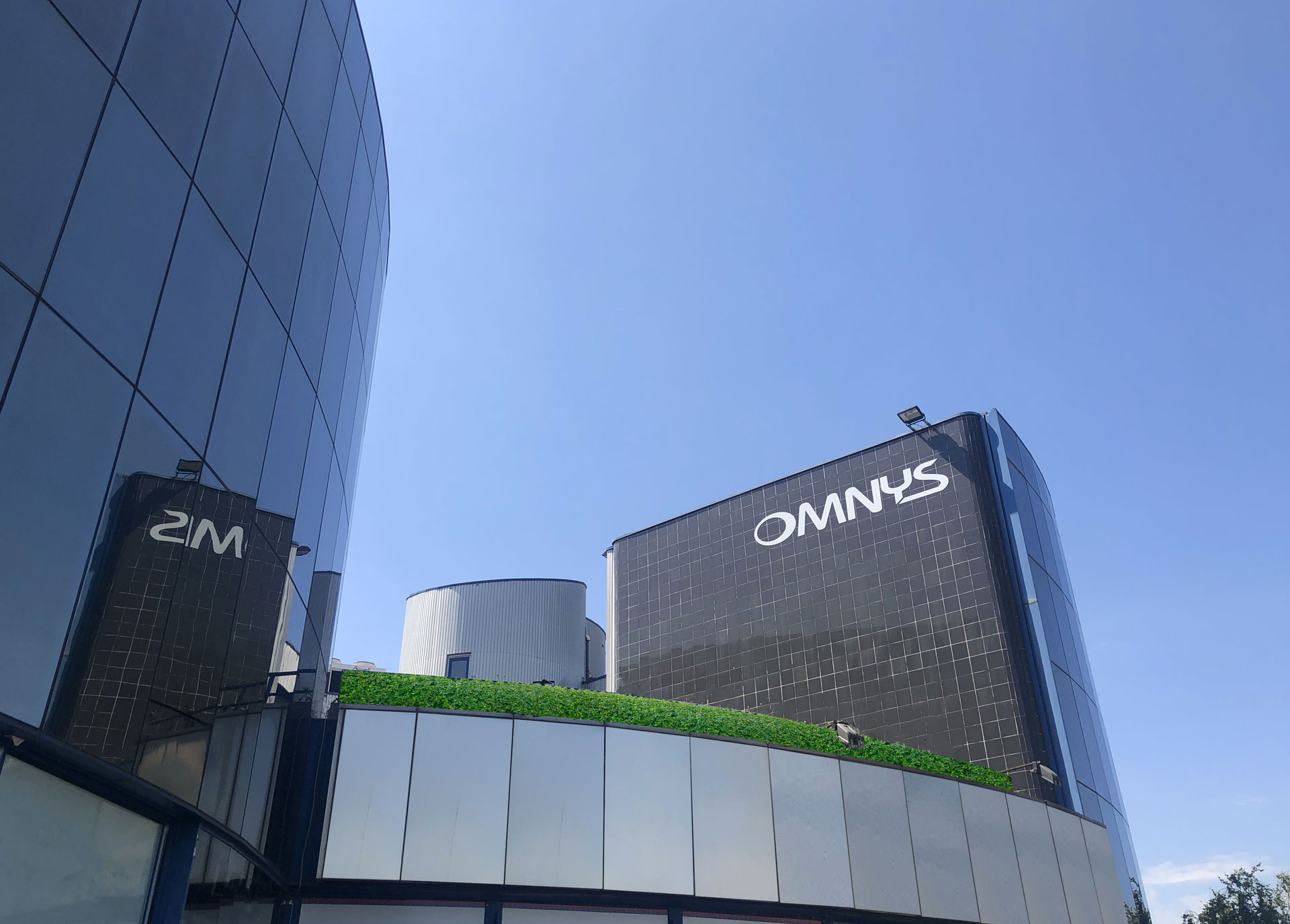 omnys_thinking_smart_solving_fast